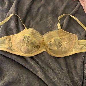 Victorias Secret Dream Angels Yellow Unlined Bra